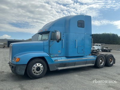 1999 Freightliner FLD 120 6x4 T/A Sleeper Truck Tractor