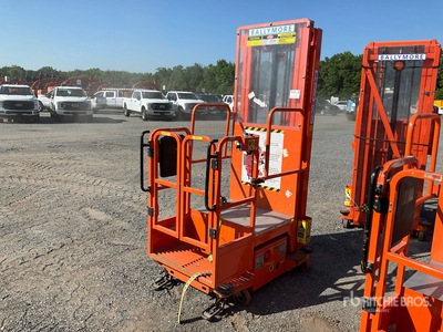 2015 Ballymore PS-140H Vertical Mast Lift