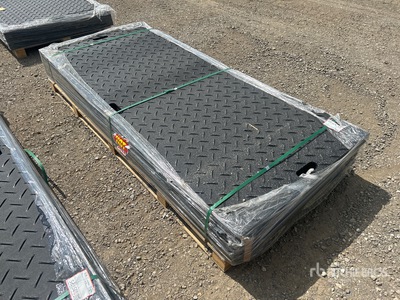 Quantity of (15) 2026 FPM 7 ft 11in x 3 ft 5 in Ground Protection سطح (Unused)