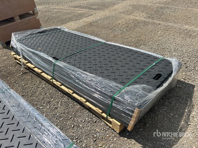 Quantity of (15) 2026 FPM 7 ft 11in x 3 ft 5 in Ground Protection سطح (Unused)