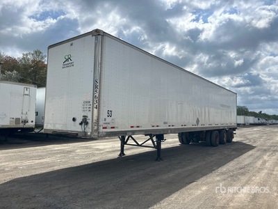 2006 Manac 94353 53 ft x 102 in Tri/A مقطورة فان