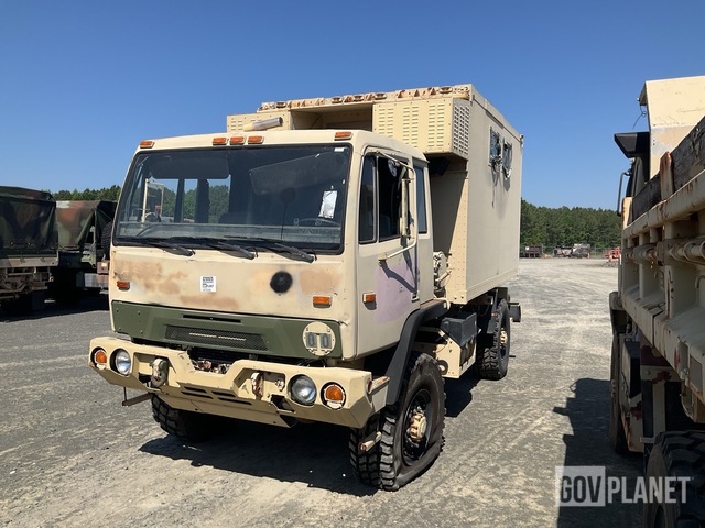 2002 Stewart & Stevenson M1079A1 LMTV 4x4 Van Truck