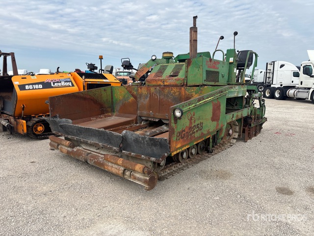 1993 Barber-Greene BG225B Track Asphalt Paver
