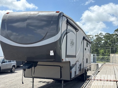 2014 Heartland Recreational Vehicles Gateway 37 ft 7 in T/A Rimorchio da viaggio (Inoperable)