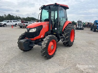 Kubota M7060D 4WD Tractor