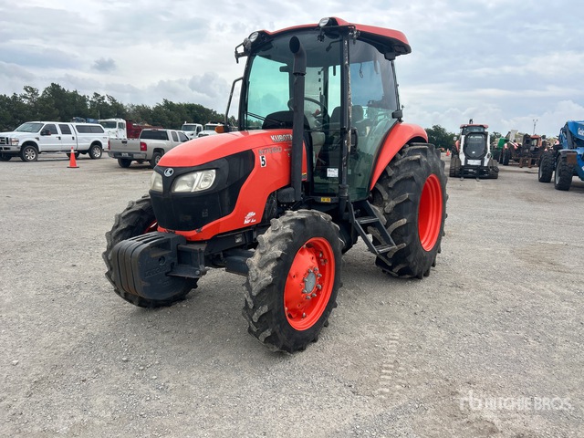 2018 Kubota M7060D 4WD Tractor
