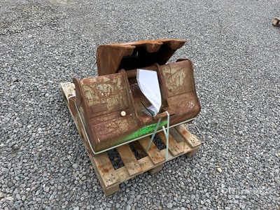 Quantity of (2) Digging Bucket