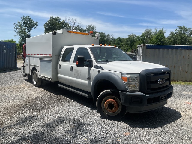 2016 Ford F-550 Super Duty Service Truck
