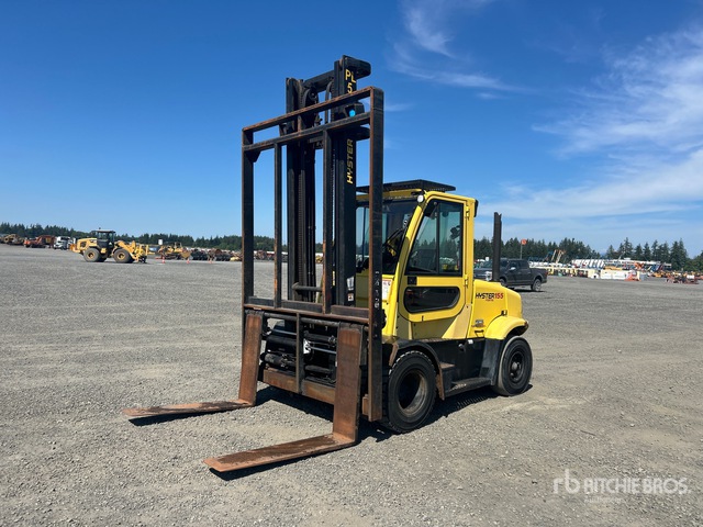 2021 Hyster H155FT 13600 lb Pneumatic Tire Forklift