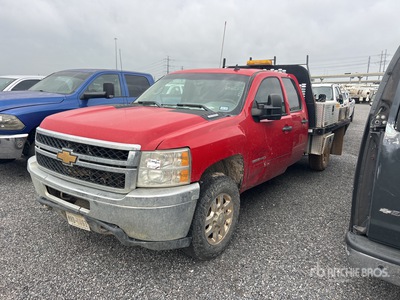 2012 Chevrolet 3500 HD 4x4 Crew Cab Flatbed Truck