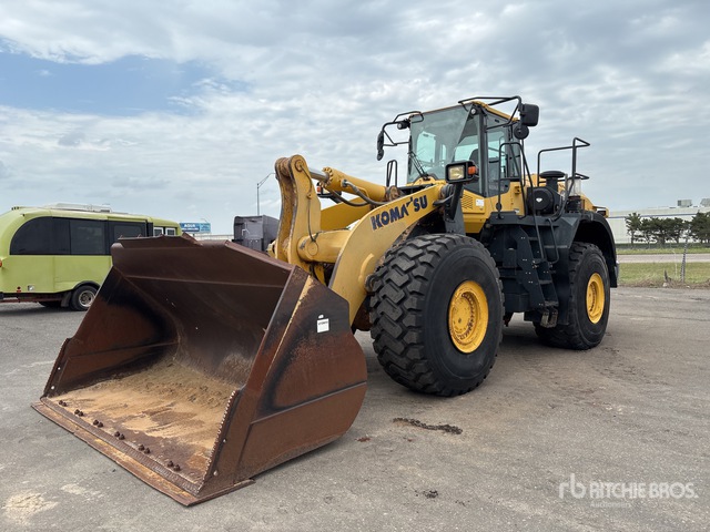 2017 Komatsu WA500-8 Wheel Loader