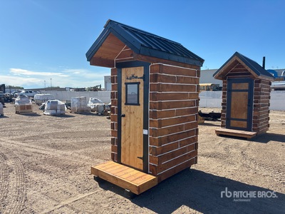 6 ft 3 in x 4 ft 1 Person Skid-Mounted Outhouse Divers
