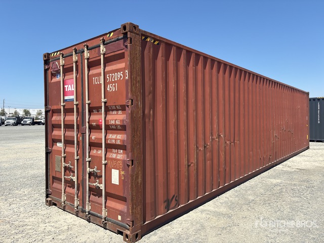 2010 40 ft High Cube Storage Container