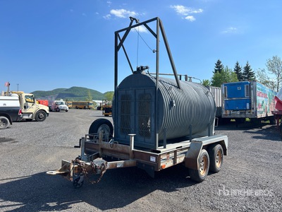 1982 11 ft T/A Bear Trap Remolque Portamaquinaria