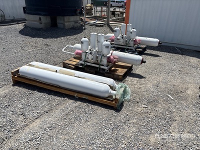 Quantity of (2) 2006 Bosch Rexroth Hydraulic Accumulator & HYDAC Filter Assemblies Divers