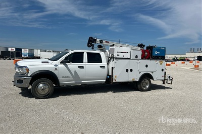 2021 Ram 5500 4x4 Crew Cab Service Truck