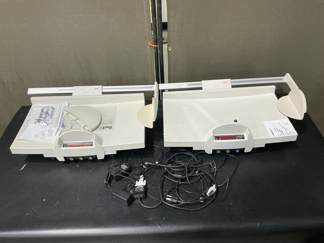 (4) Seca Baby Scales