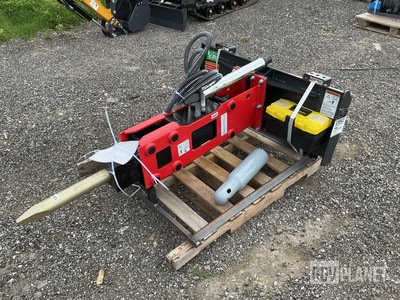 Raytree RMH680 Skid Steer Hydraulic Hammer - Unused