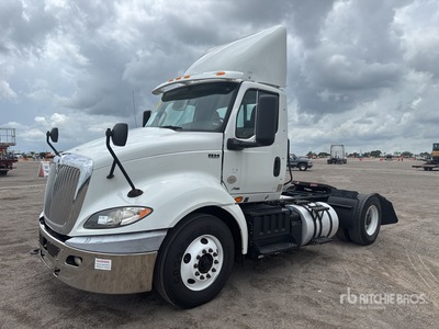 2019 International RH613 4x2 トラックトラクター(S/A)