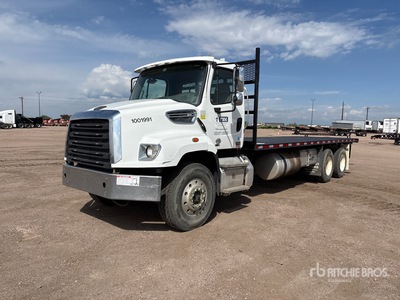 2014 Freightliner 114SD 6x4 Flatbed Truck