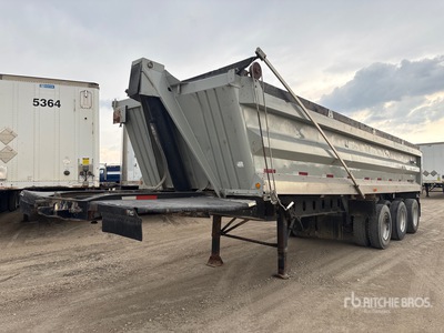 Arne's 30 ft Tri/A End Dump Trailer