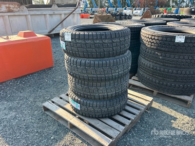 Quantity of (4) Crosswind LT275/65R18 Pneus (Unused)