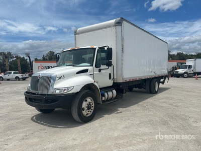 2018 International 4300 4x2 Van Truck