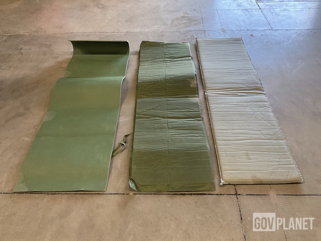 (22) Sleeping Mats & (92) Self-Inflating Sleeping Mats