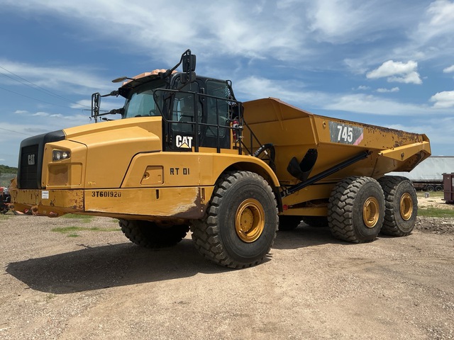 2019 Cat 745 Articulated Dump Truck