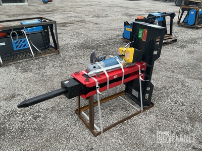 Raytree RMH680 Skid Steer Hydraulic Hammer - Unused