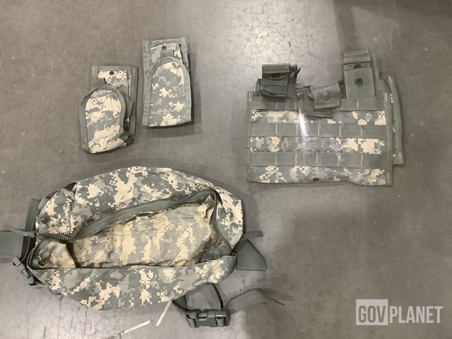(101) M4 Three Mag Pouches, (173) Waist Packs & Assorted Items