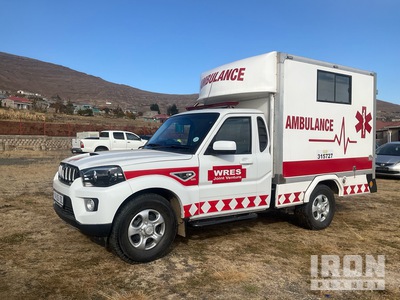 2023 Mahindra PIKUP SC EII 4WD RHD 4x4 Ambulance