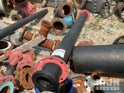 Quantity of Quantity of Poly 90, Cap, and Poly Tee Fittings and Flanges Raccords et brides