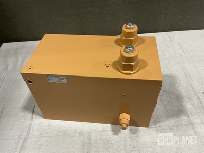 (4) Appleton Marine YMD-8259 Hydraulic Manifold Assemblies