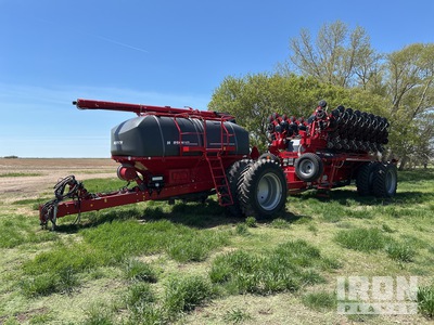 2018 Horsch Maestro SW 3215 Split 32 Row Strip Till Planter