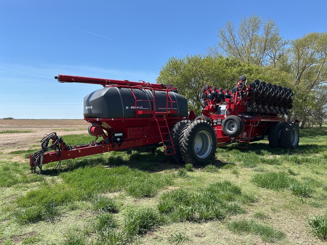 2018 Horsch Maestro SW 3215 Split 32 Row Planter