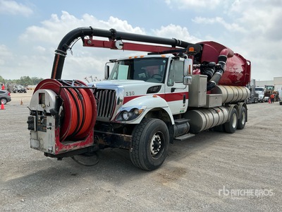 Vactor 2100 on 2009 International 7500 6x4 Camion excavateur par aspiration