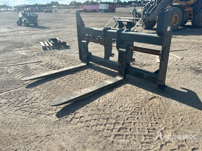 JRB 72 in Q/C Wheel Loader Forks