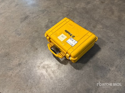 Trimble R10 GPS