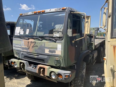 2008 BAE Systems M1084A1 MTV 6x6 Cargo Truck w/Rear Mounted Crane