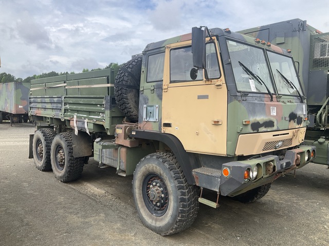 1995 Stewart & Stevenson M1098 MTV 6x6 Cargo Truck