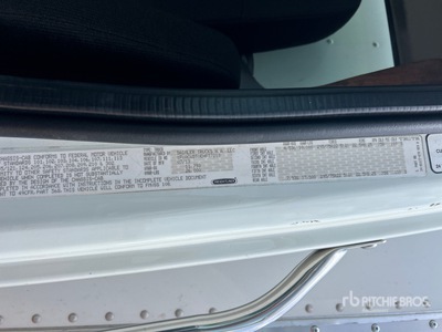 2014 Freightliner M2 106 Van Truck
