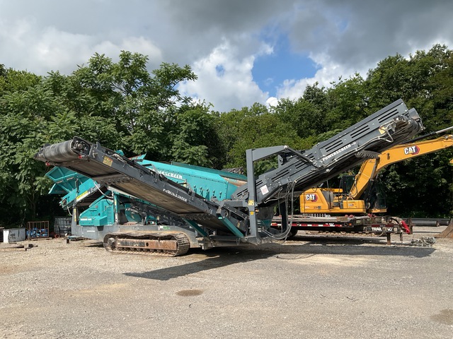 2017 Powerscreen Warrior 1800 Tracked Screen Plant