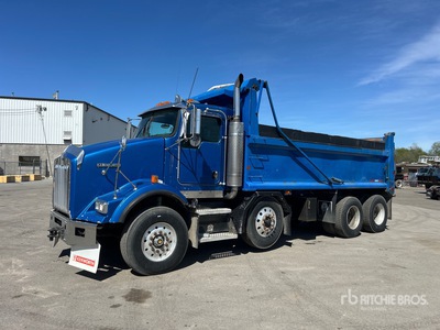 2004 Kenworth T800 8x4 Twin-Steer Autocarro ribaltabile 2 assi