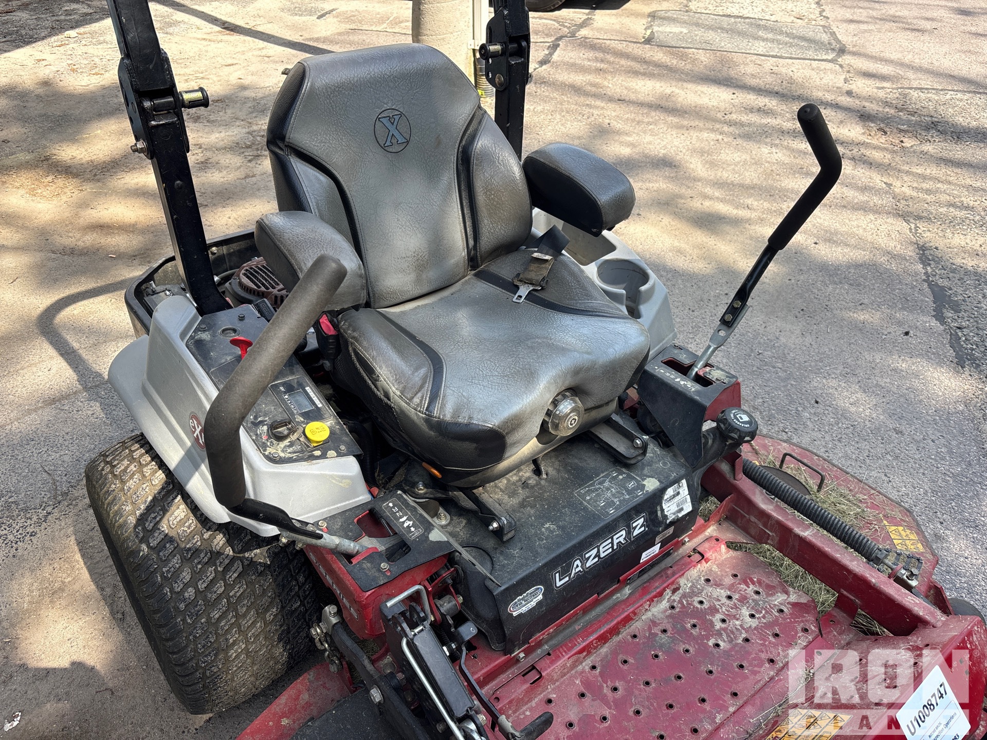 2023 Exmark Lazer Z S-Series Zero-Turn Lawn Mower in Walpole