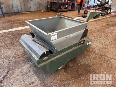Turfco Topdresser Walk-Behind (Inoperable)