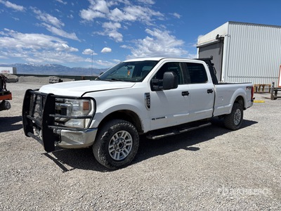 2021 Ford F-250XL STX Crew Cab Pick-up
