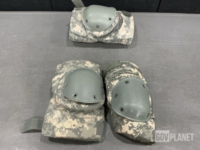 (180) Pairs of Knee Pads