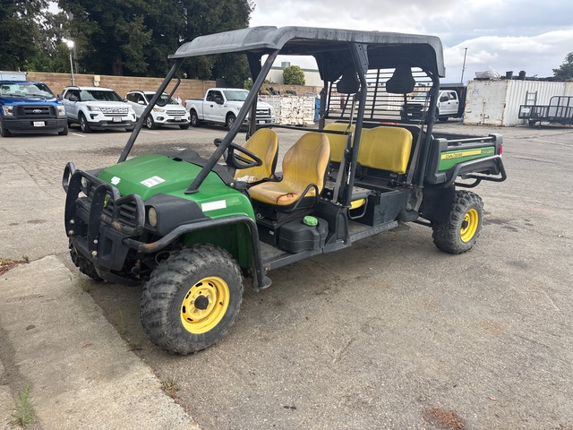 2014 John Deere Gator XUV 4x4 Utility Vehicle