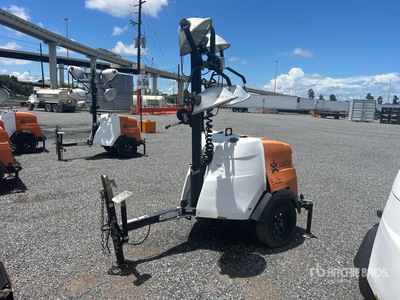 2019 Generac MLT6S 6 kW を見 Light Tower
